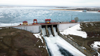 Фотография к новости: Қазақстанда су қоймалары жаппай су жібере бастады