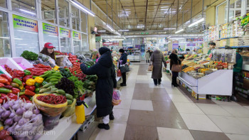 Фотография к новости: Қазақстан базарлары нені жасырып отыр: Орын жетіспеуі, бақылаусыз ет және тоңазытқышсыз сауда