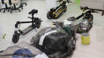 Фотография к новости: Елден ақша жинап, көлік сатып алған: Ақтөбеде «самокат» пирамидасын құрғандар сотталды