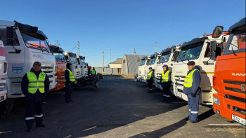 Фотография к новости: Атырау облысында 27 тонна қоқыс шығарылды