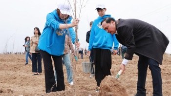 Фотография к новости: Таразда «Таза Қазақстан» аясында 10 мың түп ағаш отырғызылды
