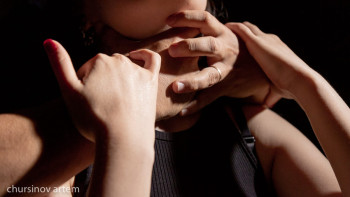 Фотография к новости: «Істі соңына дейін жеткізгім келеді»: Әйел 30 жыл бұрын бірнеше адам зорлағанын айтты