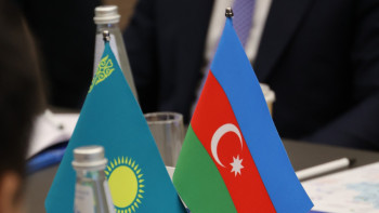 Фотография к новости: Қазақстан мен Әзербайжан білім саласында «күрделі кооперацияға» көшеді