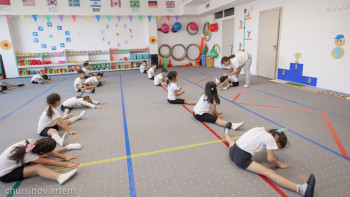 Фотография к новости: 2026 жылы балаларға не тегін: Қайда жүгіну керек және қалай алуға болады?