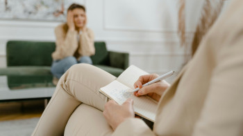 Фотография к новости: Қазақстанда барлық психолог тіркеуге алынатын болды