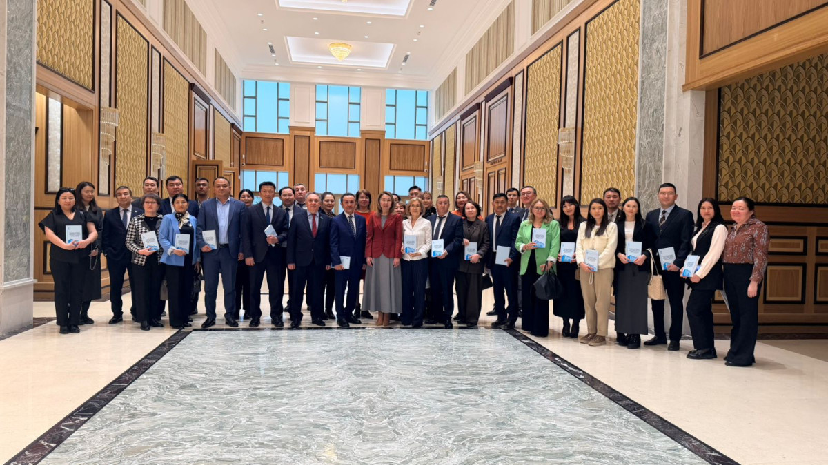  Президент Архиві