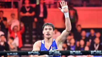 Фотография к новости: Сабыржан Аққалықов бокстан Азия чемпионатының жеңімпазы атанды 