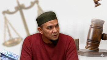 Фотография к новости: Астанада Дарын Мубаров діни материалдарды заңсыз таратқаны үшін жауапқа тартылды