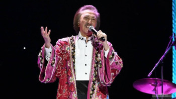 Фотография к новости: Президент Фаррух Закировті 80 жасқа толуымен құттықтады