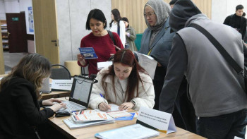 Фотография к новости: Астанада бос жұмыс орындары жәрмеңкесі өтті