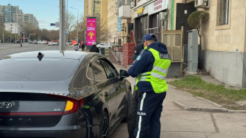 Фотография к новости: Айыппұлын төлемеген автокөліктер айып тұрағына жеткізілді