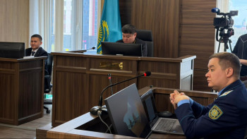 Фотография к новости: Тергеуші Жанабыловқа жала жабу бабы бойынша іс қозғауы мүмкін екенін ескертті 