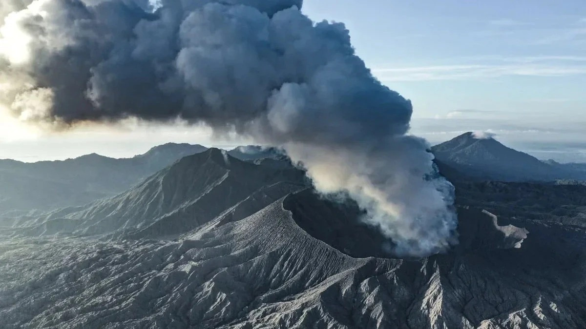  Reuters
