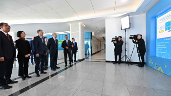 Фотография к новости: Президент Astana LRT жұмысын іске қосты