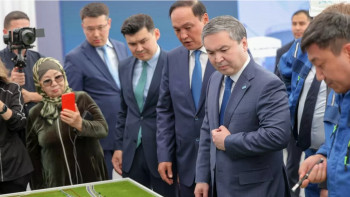 Фотография к новости: Жамбыл облысында "ЕуроХим" күкірт қышқылы зауыты іске қосылды