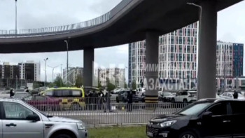 Фотография к новости: Астанада ер адам вокзал маңындағы көпірден секіріп кетті