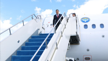 Фотография к новости: Садыр Жапаров ЕАЭО саммитіне қатысу үшін Астанаға келді