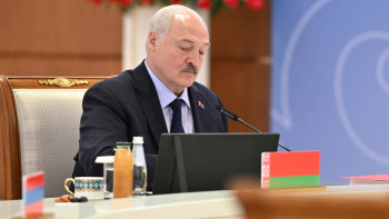 Фотография к новости: Лукашенко ЕАЭО-ны сөзден іске көшуге шақырды