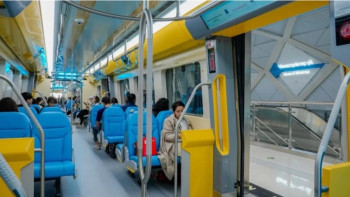 Фотография к новости: LRT екі аптада 1 миллион жолаушыны тасымалдады