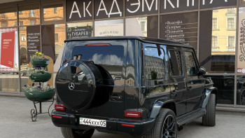 Фотография к новости: Беларусьте «Гелендваген» мінген қазақстандық әйелге айыппұл салынды