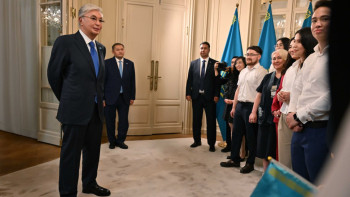 Фотография к новости: Мемлекет басшысы Бельгияда тұратын отандастармен кездесті
