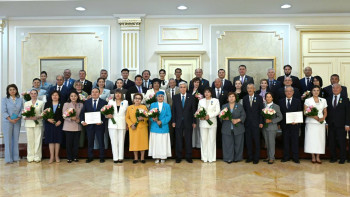 Фотография к новости: ҚР Президентінің БАҚ саласындағы сыйлығы иегерлерінің тізімі жарияланды
