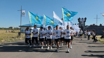 Фотография к новости: Астанадағы POLICE RUN жарысына 2 мыңнан астам адам қатысты