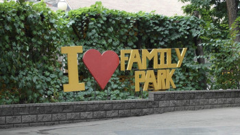 Фотография к новости: Алматыдағы Family Park-тің тағдыры қыл үстінде: Cаябақ басшылығы дабыл қақты