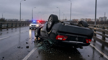 Фотография к новости: Астанада Audi көлігі аударылып қалды: Полиция жол апатының мән-жайын айтты