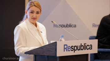 Фотография к новости: Екатерина Смолякова: Respublica үш жылда өңірлік партиядан республикалық саяси күшке айналды