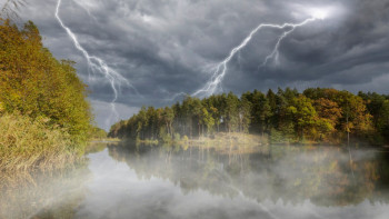 Фотография к новости: 6 шілдеде барлық өңірде дауылды ескерту жарияланды