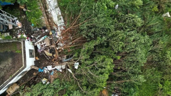 Фотография к новости: Қытайда дауыл мен торнадо салдарынан 11 адам қаза тапты