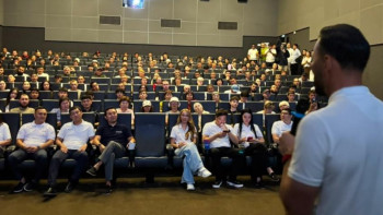 Фотография к новости: «Өндіріс өссе – өңір өркендейді»: Respublica Шығыс Қазақстандағы кәсіпорын ұжымымен кездесті