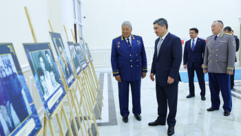 Фотография к новости: Тоқтар Әубәкіров 80 жаста: Президент тұңғыш ғарышкерді мерейтойымен құттықтады