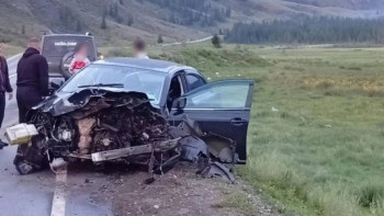 Фотография к новости: Алтай Республикасында жол апатынан екі қазақстандық қаза тауып, төртеуі жарақаттанды