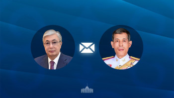 Фотография к новости: Тоқаев Таиланд Короліне жеделхат жолдады