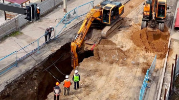 Фотография к новости: 32 млрд теңгенің жобасы: Алматының батыс бөлігіндегі кәріз мәселесін шешетін жоба қашан аяқталады?
