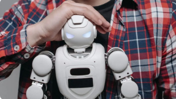 Фотография к новости: OpenAI жаңа AI моделінің қауіпсіздігін күшейтті: Astra сынақта күтілгеннен жоғары нәтиже көрсетті