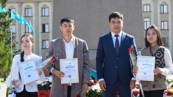 Фотография к новости: Абай күні мазмұнды іс-шаралармен айшықталды