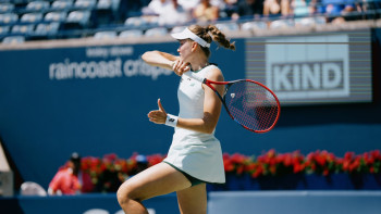 Фотография к новости: Елена Рыбакина Торонтодағы WTA 1000 турнирінің ширек финалына шықты