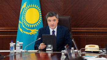 Фотография к новости: Бектенов eGov GPT арқылы көрсетілетін қызметтер санын 150-ге жеткізуді тапсырды