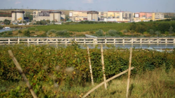 Фотография к новости: Румыния Дунайдағы су тапшылығына байланысты жалғыз АЭС-тің жұмысын тоқтатты