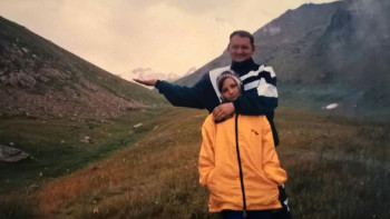 Фотография к новости: 19 жылдан кейін Северцов мұздығынан жоғалған альпинистің сүйегі табылды – қызы әкесінің рюкзагын таныған