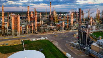 Фотография к новости: Brent мұнайы қымбаттады: баррелі 94 доллардан асты