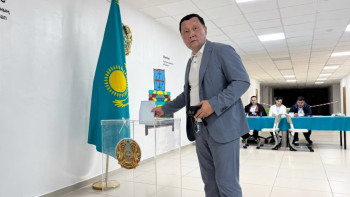 Фотография к новости: Абзал Құспан: Депутат болмасам да, дауыс беру – отбасылық дәстүріміз