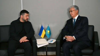 Фотография к новости: Зеленский Қазақстан Президентіне алғыс айтты