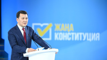 Фотография к новости: Ерлан Қарин: Саяси жүйеде жаңа кезең басталды