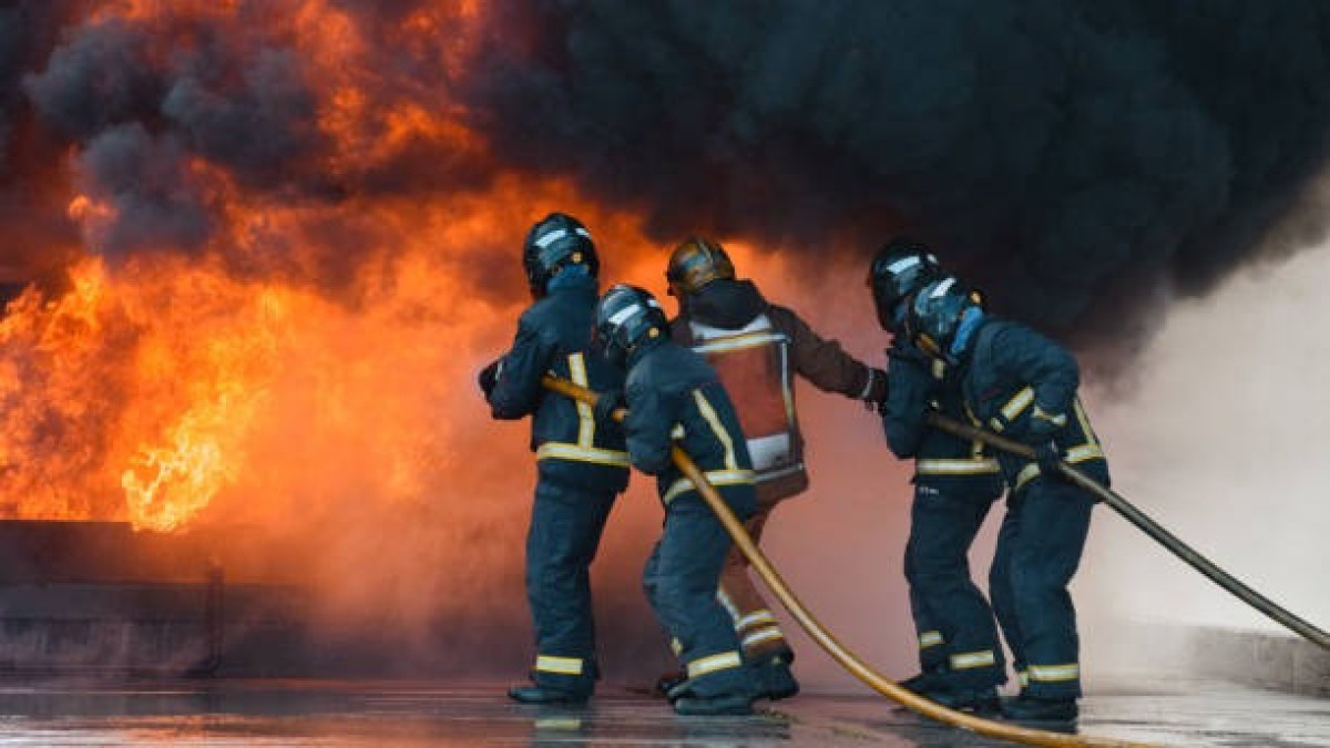  istockphoto.com