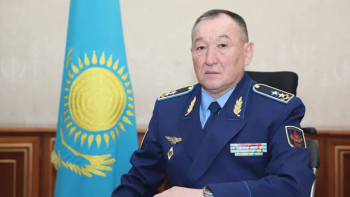 Фотография к новости: Дәурен Қосанов Қорғаныс министрі лауазымына тағайындалды