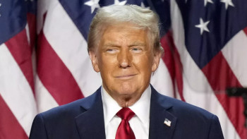 Фотография к новости: Трамп АҚШ-тың Иранға қайта соққы беруге дайын екенін мәлімдеді